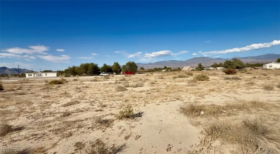 951 W Betty Avenue, Pahrump, NV 89060 - Image #2