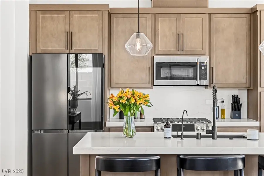 4395 Sunburst Spring Avenue, Las Vegas, NV 89141 - Image #2