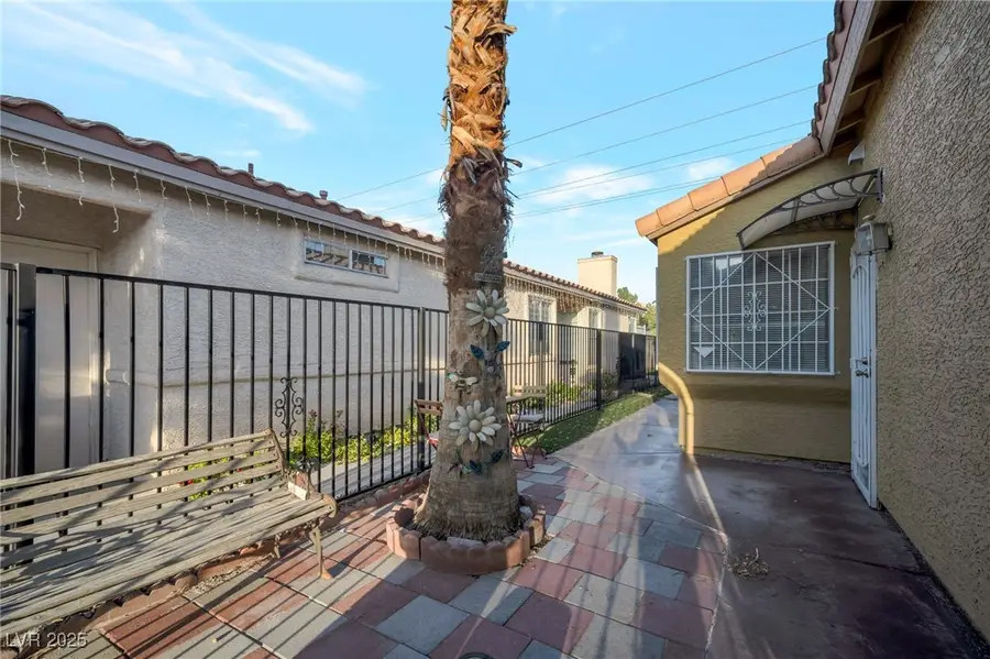 1224 Pleasant Brook Street, Las Vegas, NV 89142 - Image #2