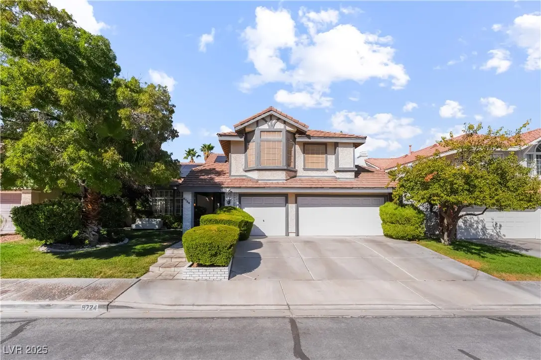 9724 Cascade Falls Avenue, Las Vegas, NV 89117 - Image #1