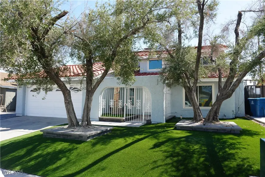 6761 Bonillo Drive, Las Vegas, NV 89103 - Image #3