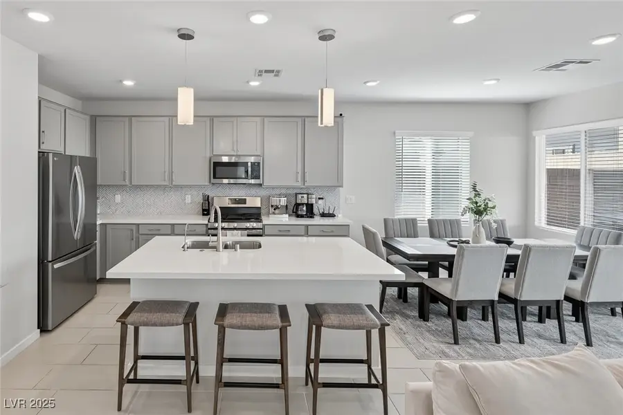 2728 High Echelon Road, North Las Vegas, NV 89086 - Image #2