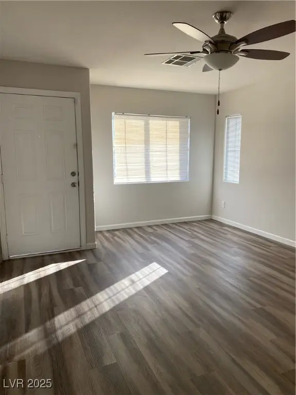 10404 Coyote Cub Avenue, Las Vegas, NV 89129 - Image #2