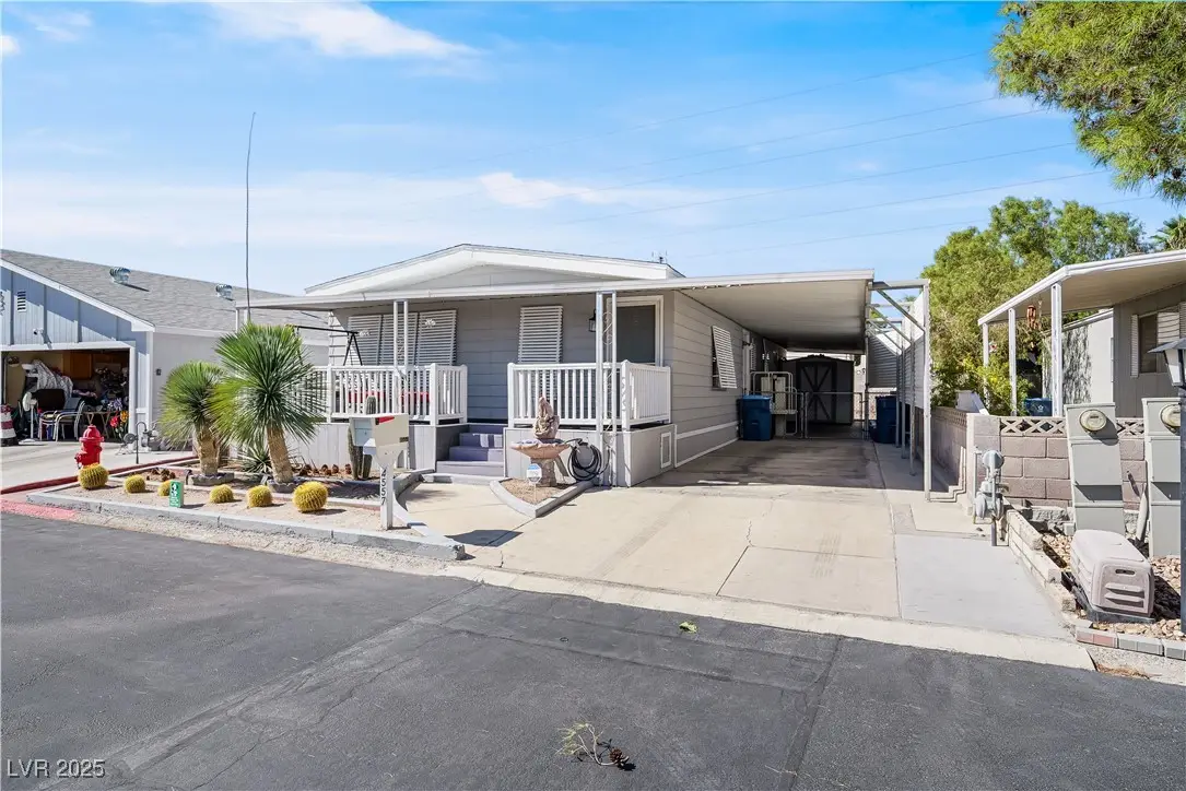 4557 Royal Ridge Boulevard, Las Vegas, NV 89103 - Image #1