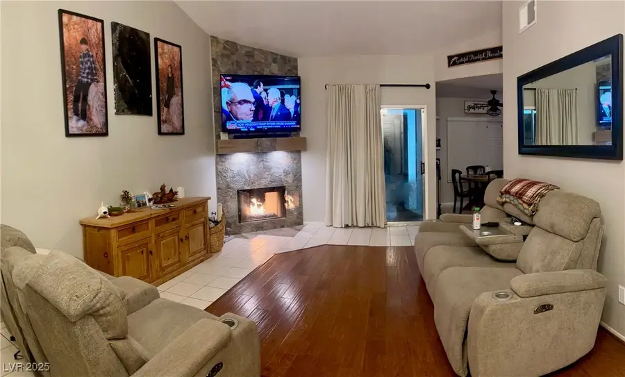 533 Calypso Drive, Henderson, NV 89002 - Image #2