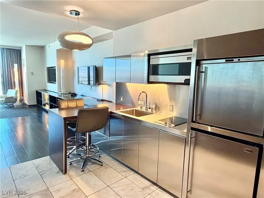 4381 W Flamingo Road #3903, Las Vegas, NV 89103 - Image #3