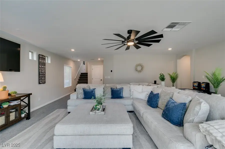 7077 Sunland Hills Avenue, Las Vegas, NV 89113 - Image #3