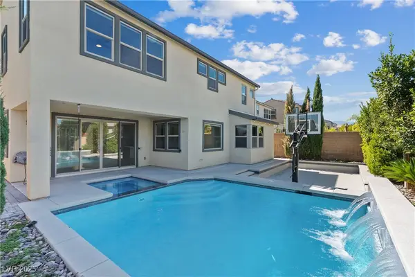 9710 Hiking Avenue, Las Vegas, NV 89166