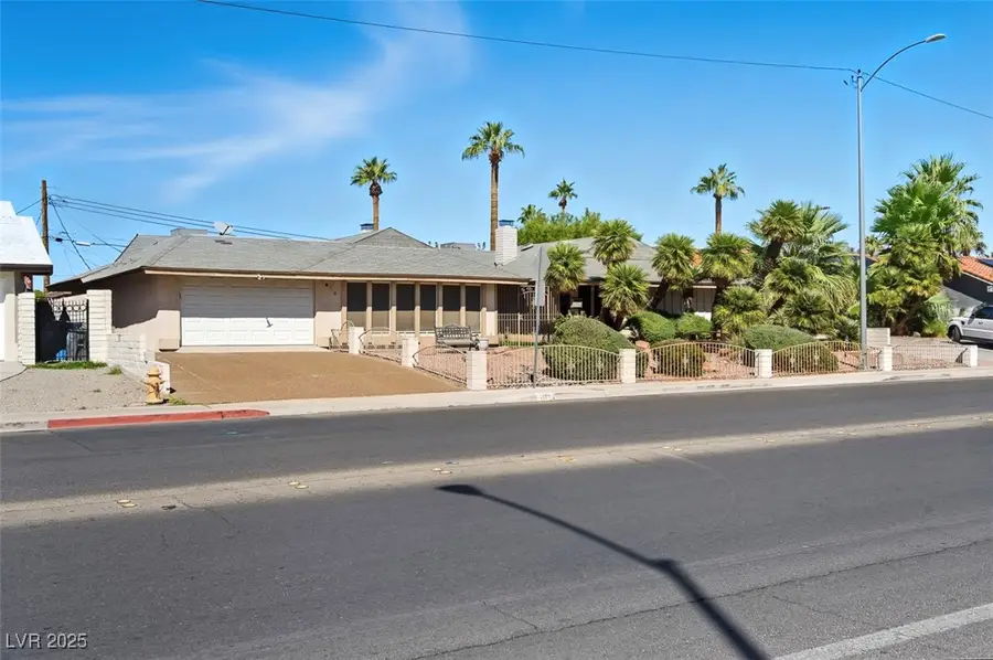 1870 E Viking Road, Las Vegas, NV 89169 - Image #3