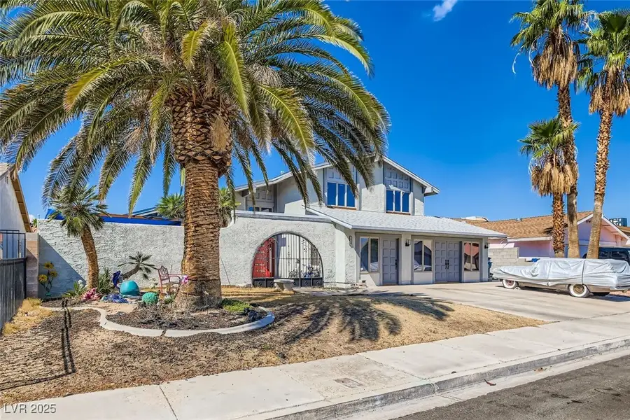 1920 Springview Drive, Las Vegas, NV 89146 - Image #2