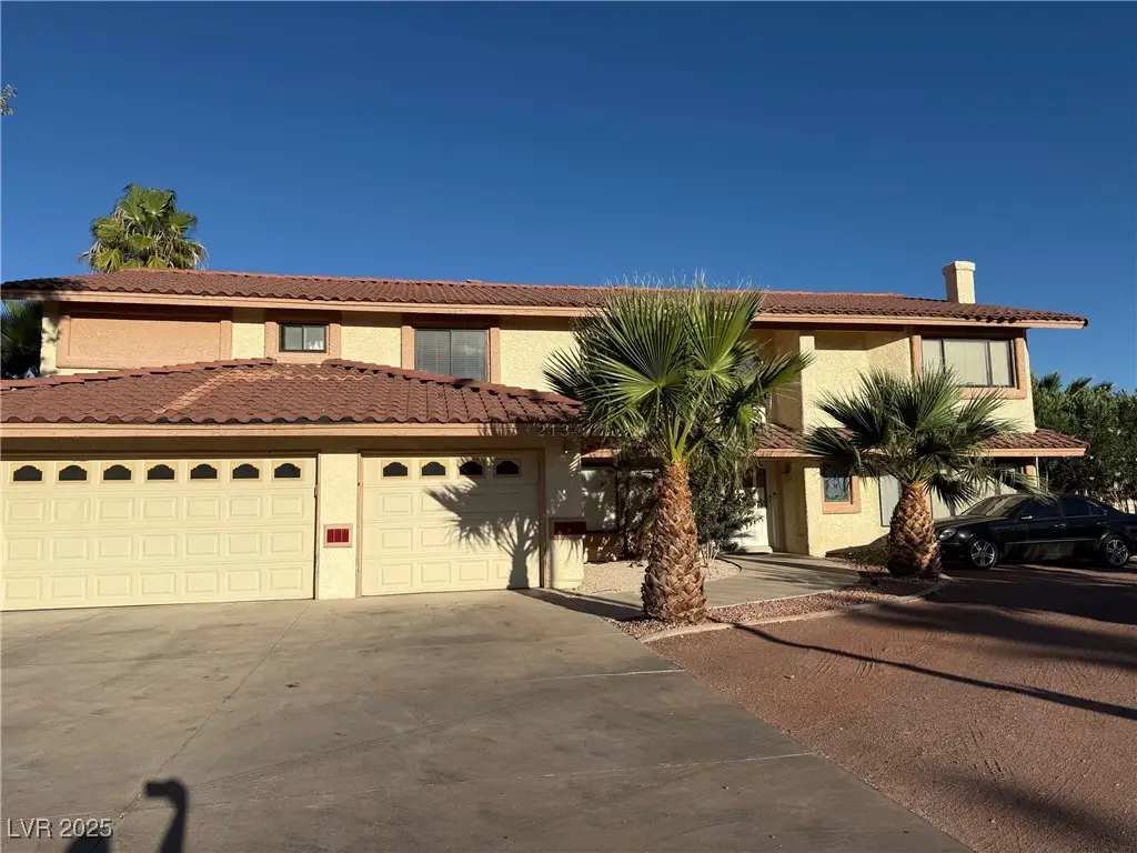 2130 S Buffalo Drive, Las Vegas, NV 89117 - Image #1