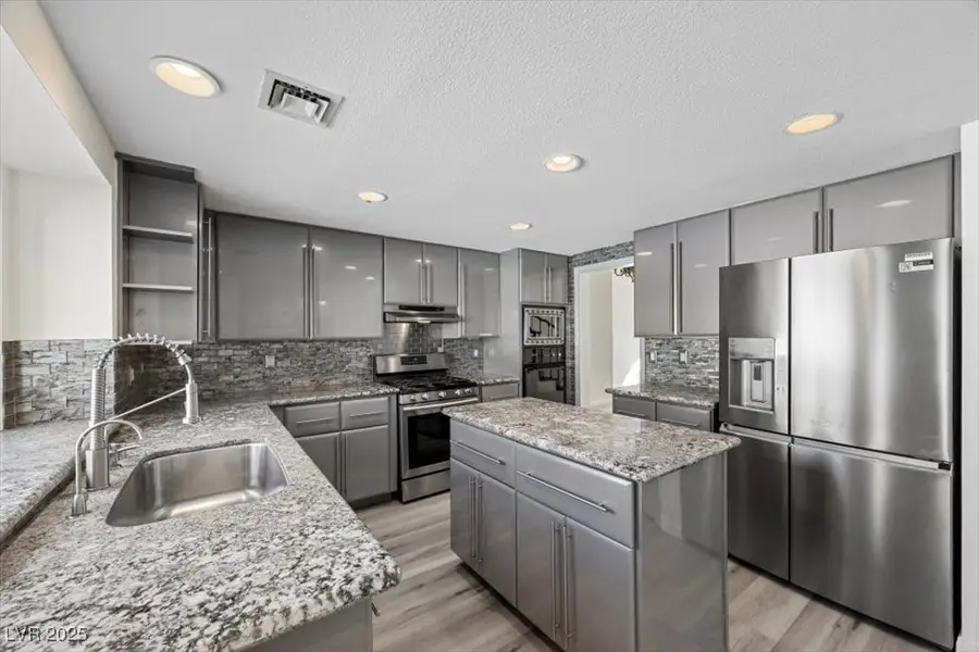 8420 Haven Brook Court, Las Vegas, NV 89128 - Image #3