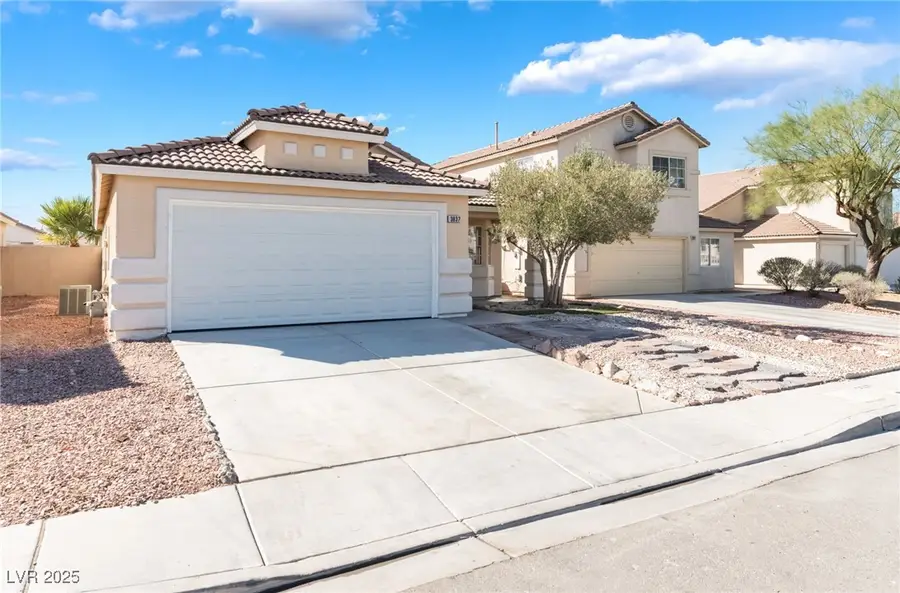 3837 White Quail Court, North Las Vegas, NV 89032 - Image #2