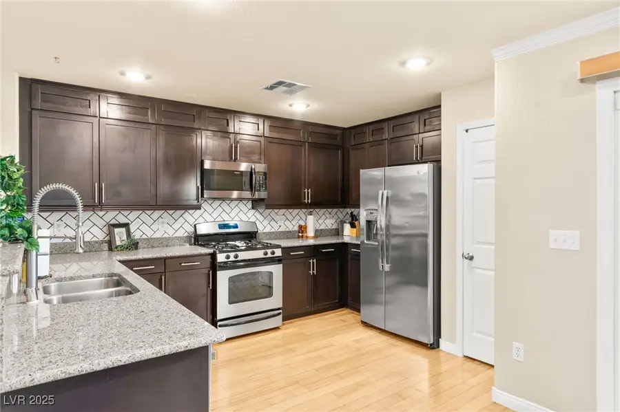 8754 Brindisi Park Avenue, Las Vegas, NV 89148 - Image #3