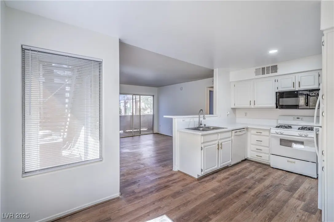 5710 E Tropicana Avenue #1017, Las Vegas, NV 89122 - Image #1