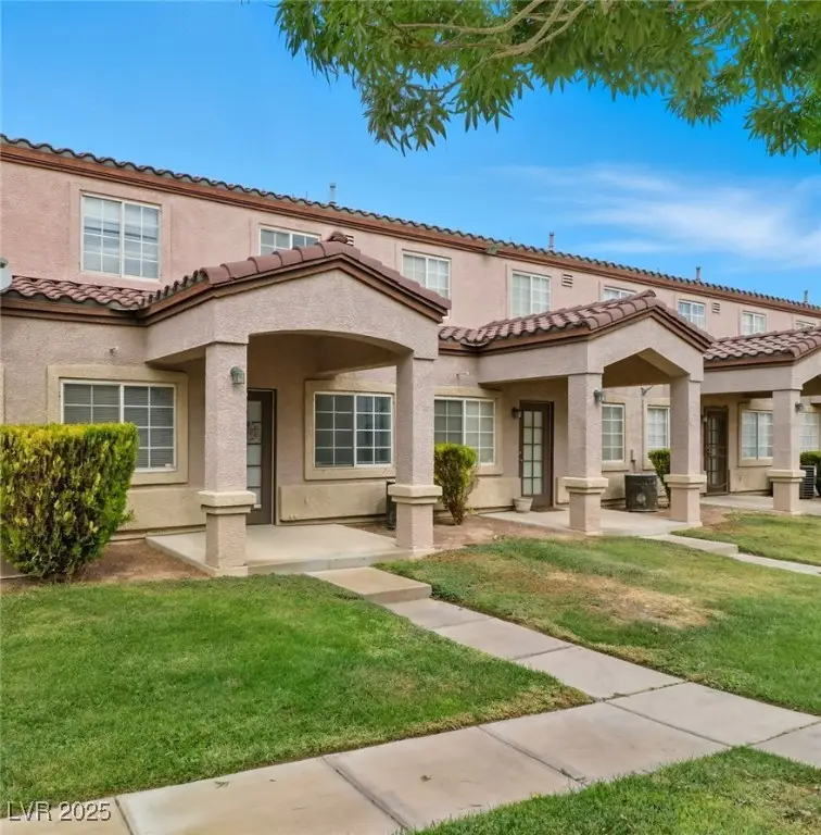 2621 Adelante Avenue #104, Las Vegas, NV 89106 - Image #2