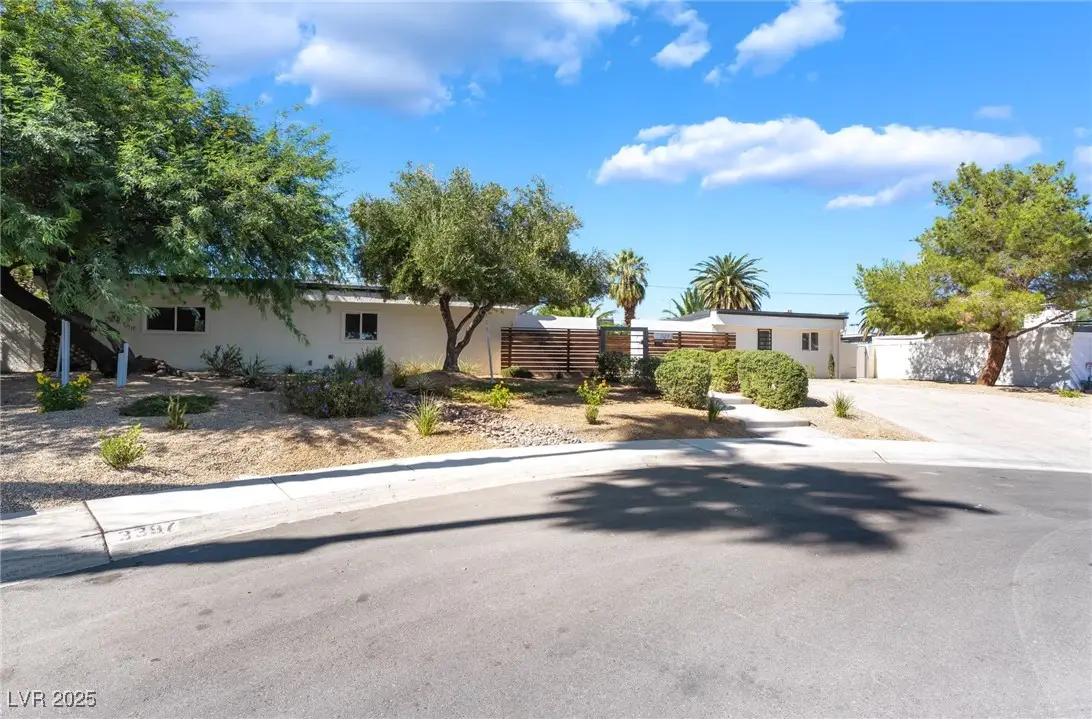 3397 Chikasaw Way, Las Vegas, NV 89169 - Image #1