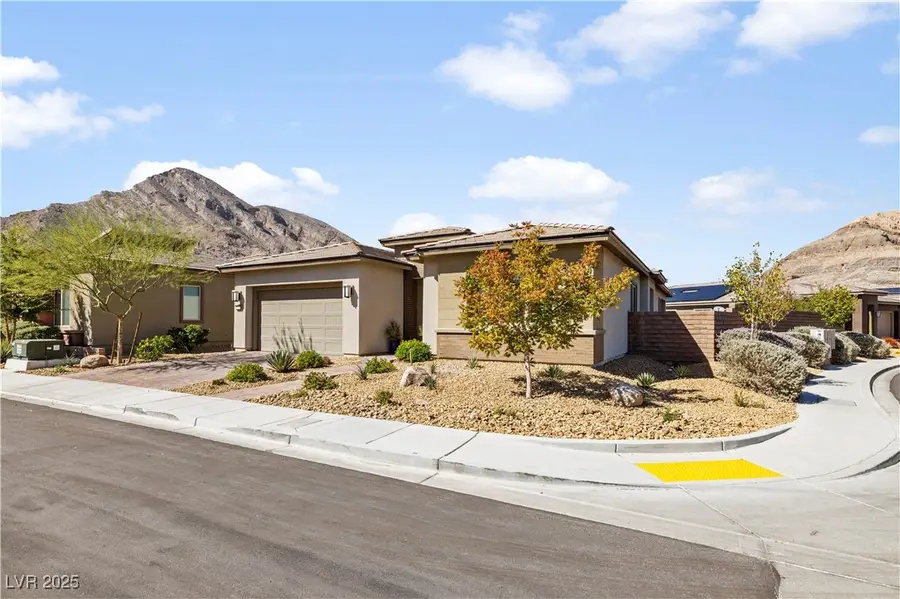 11032 Black Fire Opal Drive, Las Vegas, NV 89138 - Image #2