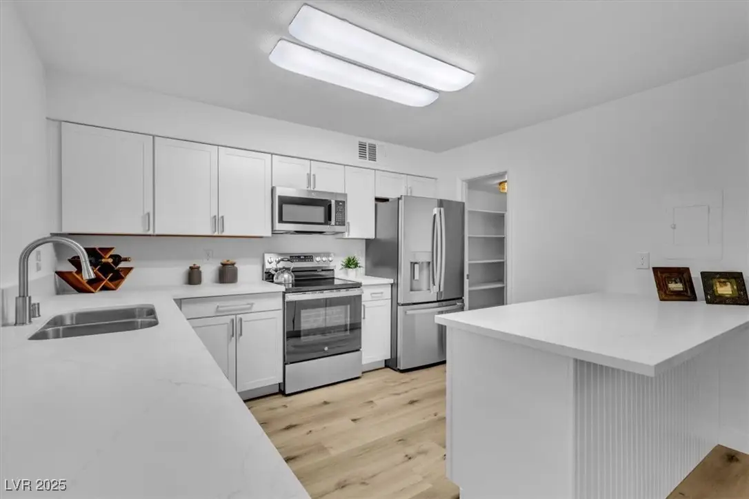 3278 Liahona Way, Las Vegas, NV 89121 - Image #1