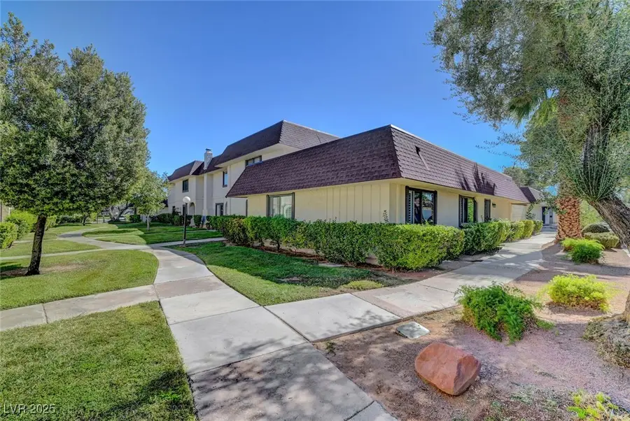 4180 Flamingo Crest Drive #4, Las Vegas, NV 89121 - Image #2