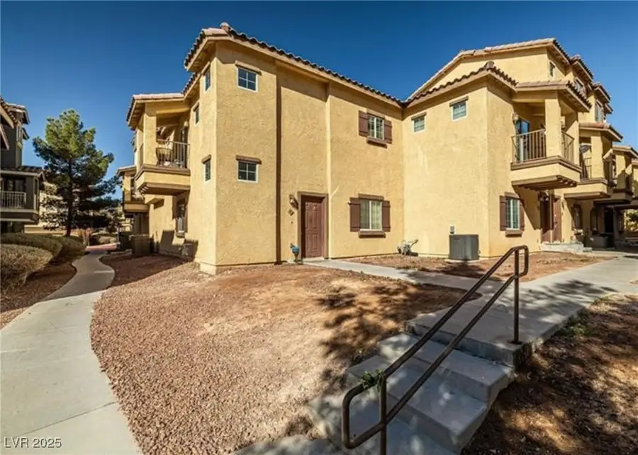 5940 Palmilla Street #9, North Las Vegas, NV 89031 - Image #2