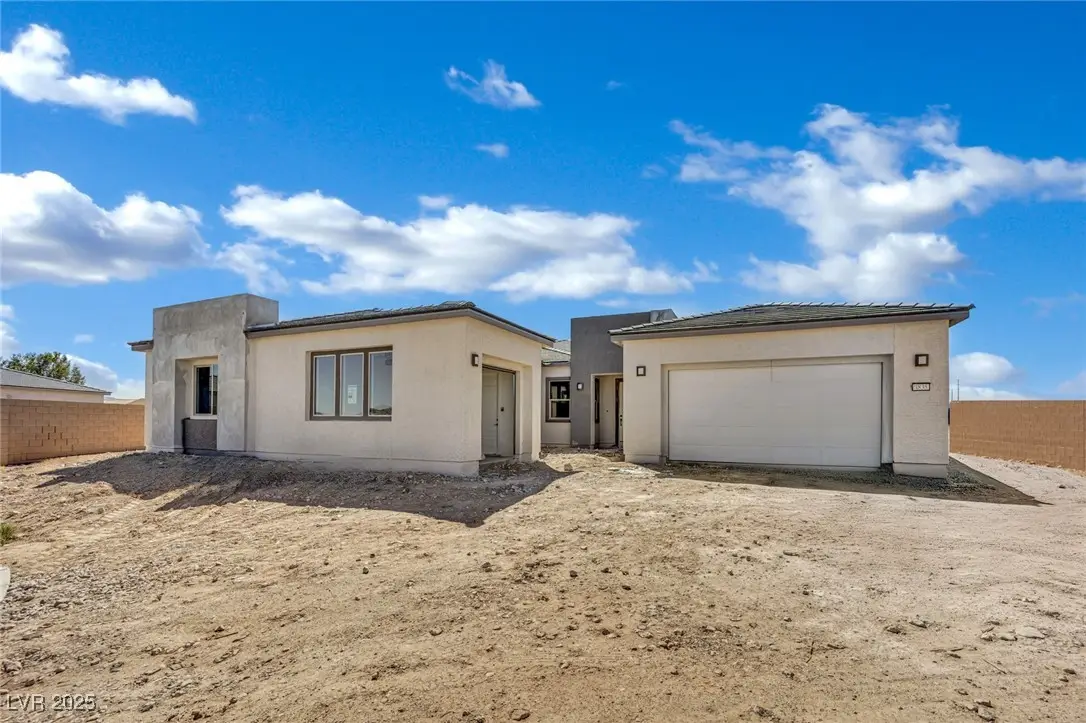 4835 Blushing Dawn Avenue, Las Vegas, NV 89118 - Image #1