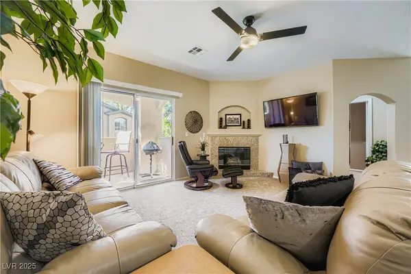 1608 Cardinal Bluff Drive #201, Las Vegas, NV 89128