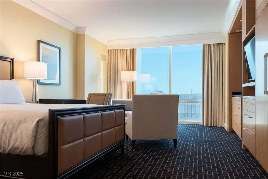 2000 N Fashion Show Drive #4000, Las Vegas, NV 89109 - Image #3