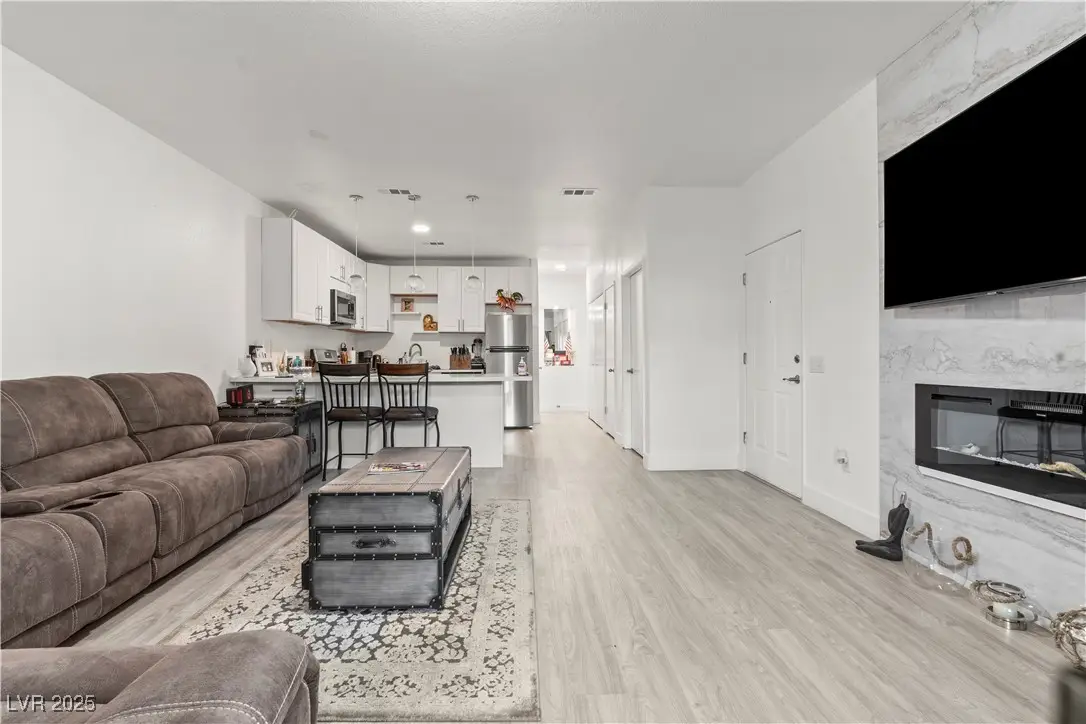 5415 W Harmon Avenue #1074, Las Vegas, NV 89103 - Image #1