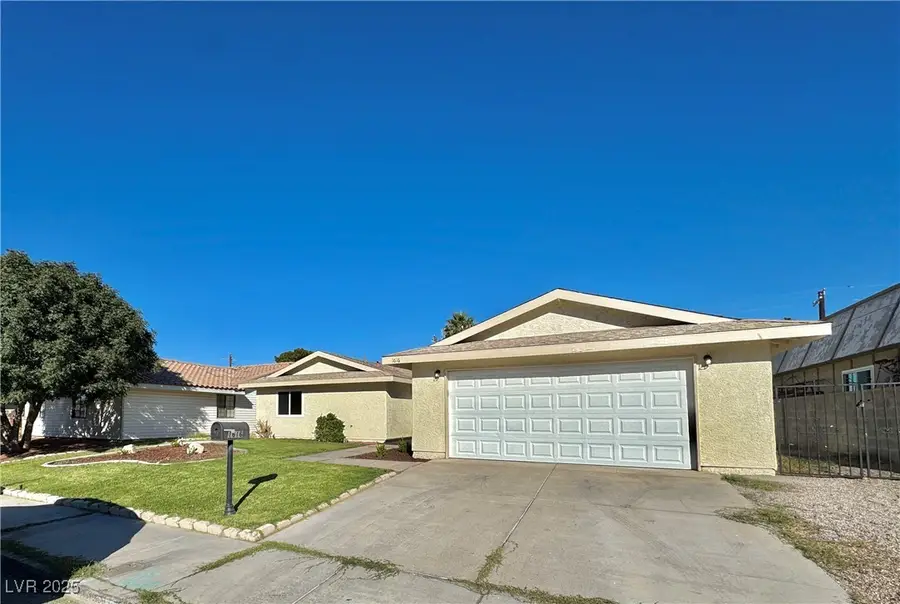1616 Yellow Rose Street, Las Vegas, NV 89108 - Image #2