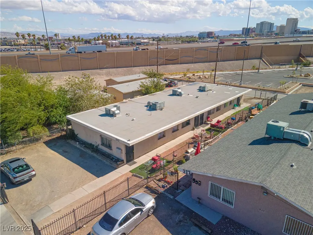 213 Jefferson Avenue, Las Vegas, NV 89106 - Image #1
