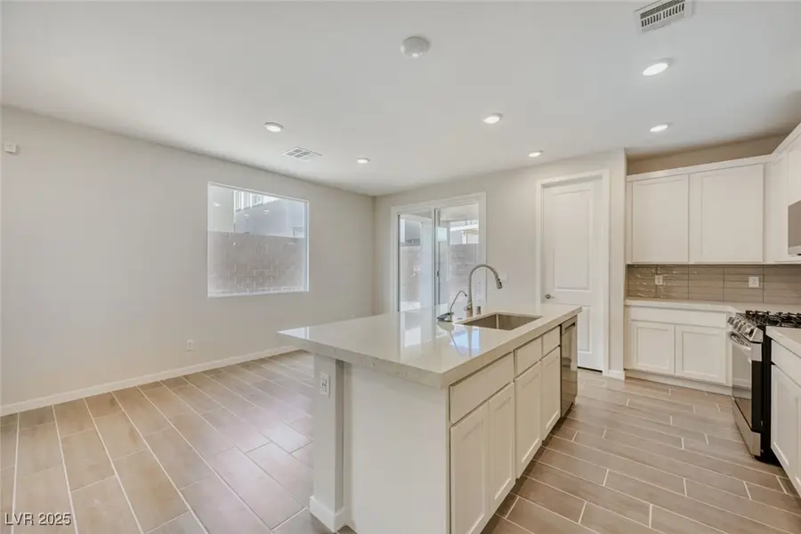 5025 Corbindale Street, North Las Vegas, NV 89031 - Image #3