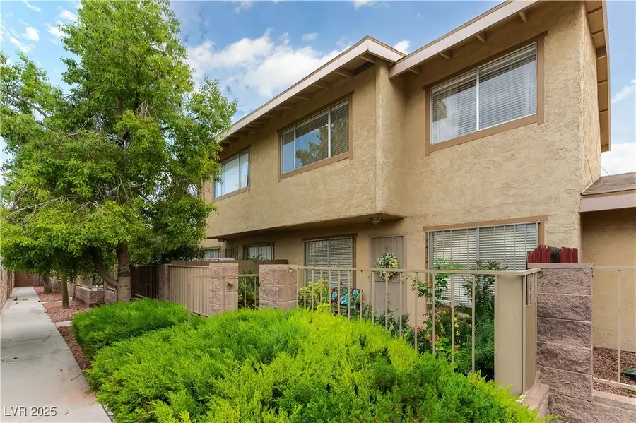 6412 Big Pine Way, Las Vegas, NV 89108 - Image #2