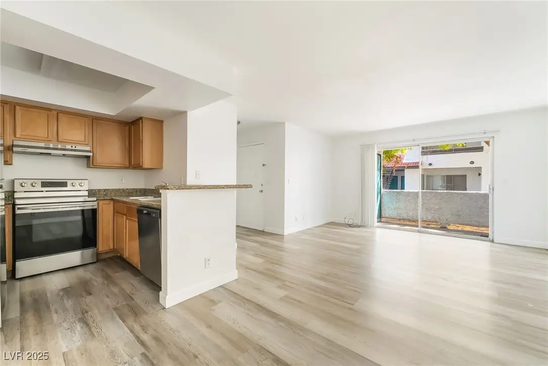 1455 E Katie Avenue #C16, Las Vegas, NV 89119 - Image #1