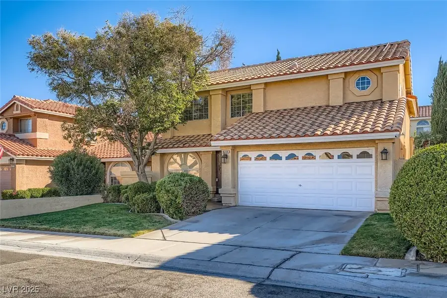 8225 Bermuda Beach Drive, Las Vegas, NV 89128 - Image #2