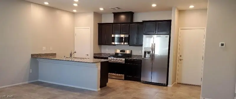 7325 Glistening Star Street, North Las Vegas, NV 89084 - Image #3