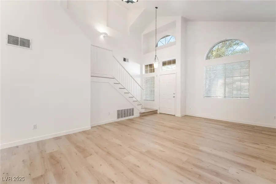 8117 Kokoma Drive, Las Vegas, NV 89128 - Image #3
