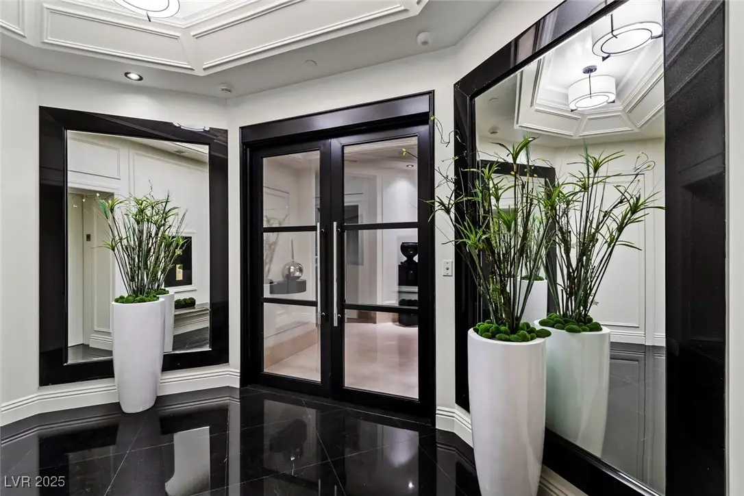 2747 Paradise Road #3404, Las Vegas, NV 89109 - Image #1