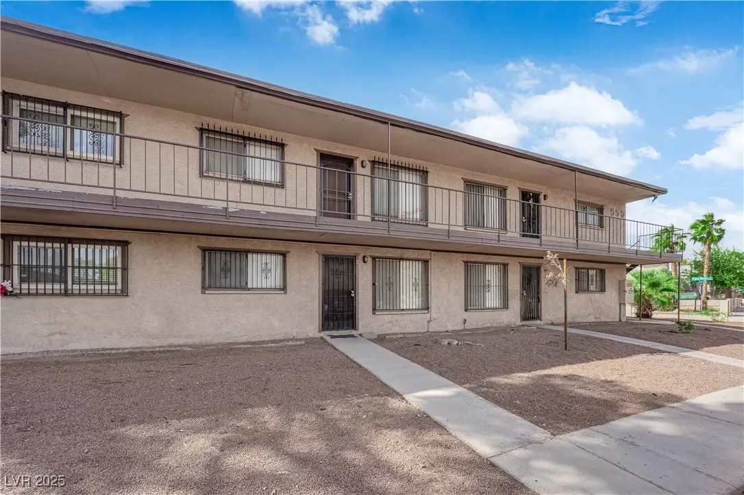 555 S Royal Crest Circle #2, Las Vegas, NV 89169 - Image #1