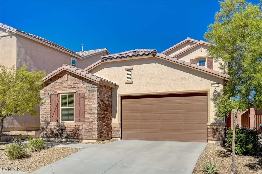 7272 Spring Flower Avenue, Las Vegas, NV 89117 - Image #2