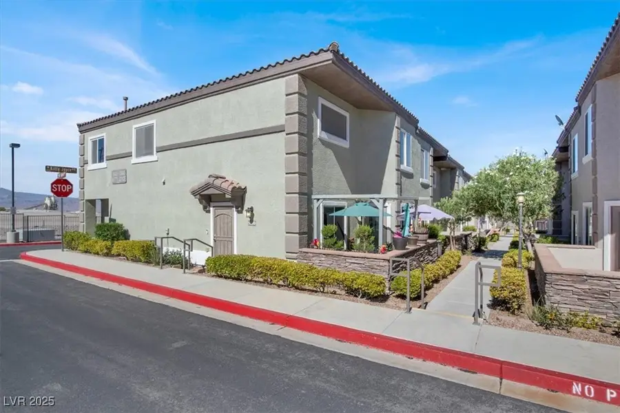 10443 Kitty Joyce Avenue, Las Vegas, NV 89129 - Image #2