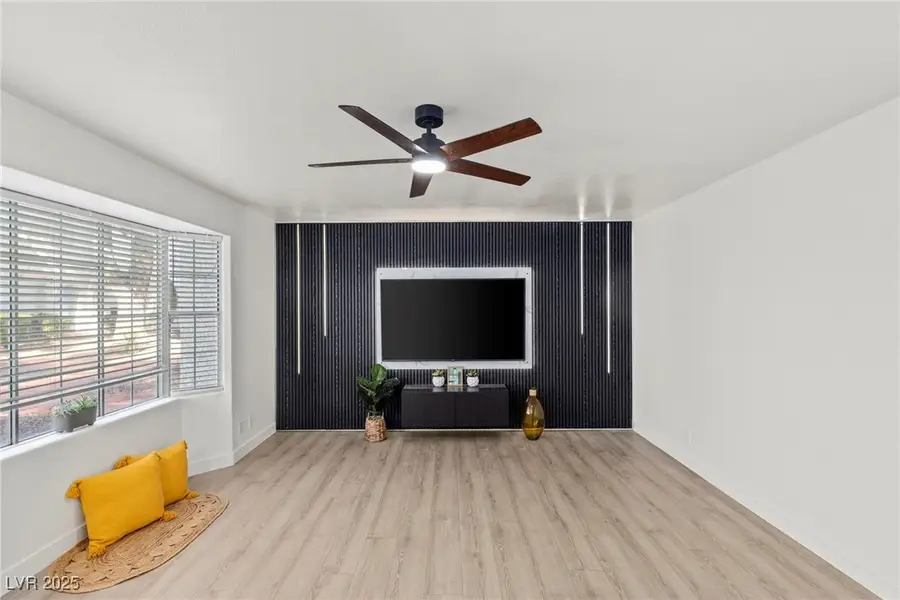 5383 Mountain Vista Street #16, Las Vegas, NV 89120 - Image #3