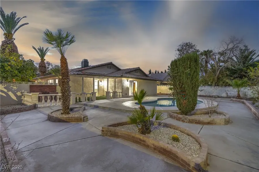 1200 Woodbridge Drive, Las Vegas, NV 89108 - Image #3