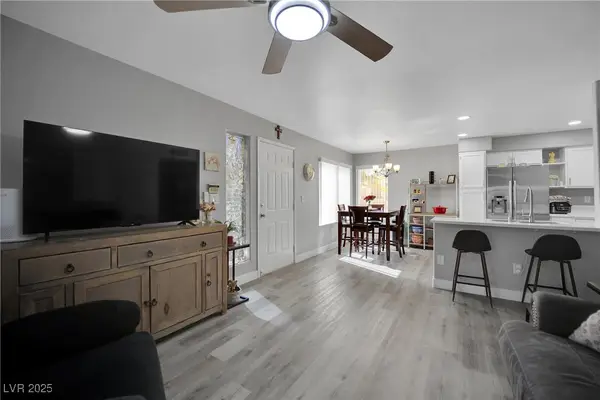 3425 E Russell Road #266, Las Vegas, NV 89120