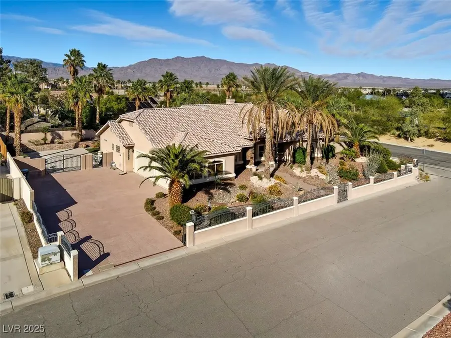 8530 Bella Vacio Court, Las Vegas, NV 89149 - Image #3