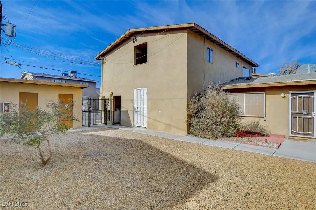 3841 Daisy Street #19, Las Vegas, NV 89119 - Image #1