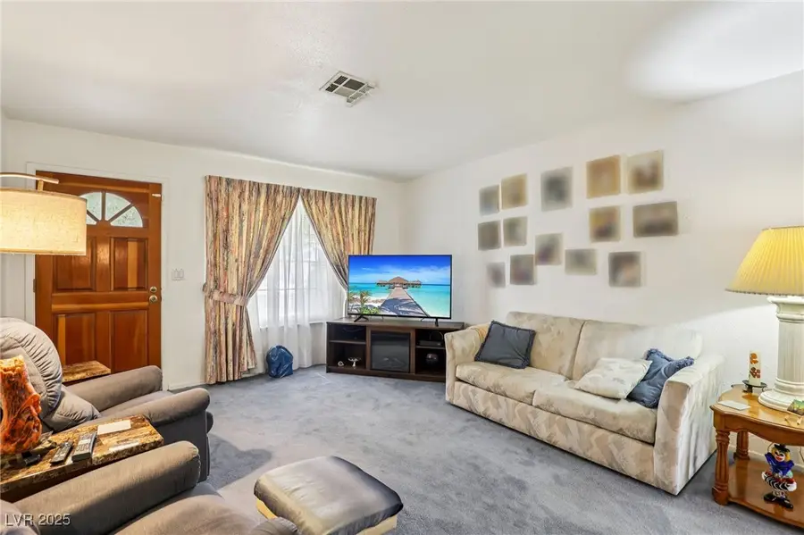 44 Lafaette Street, Las Vegas, NV 89110 - Image #2