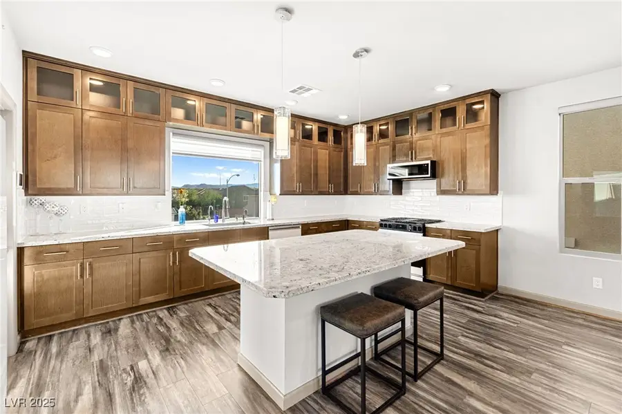 8011 Haywood Estate Avenue, Las Vegas, NV 89113 - Image #2