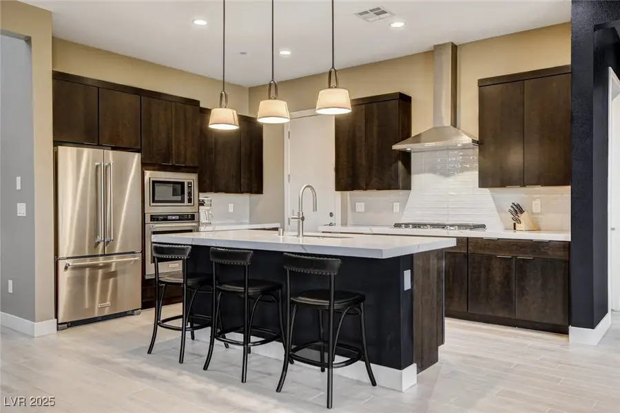 10172 Bismarck Palms Avenue, Las Vegas, NV 89166 - Image #2