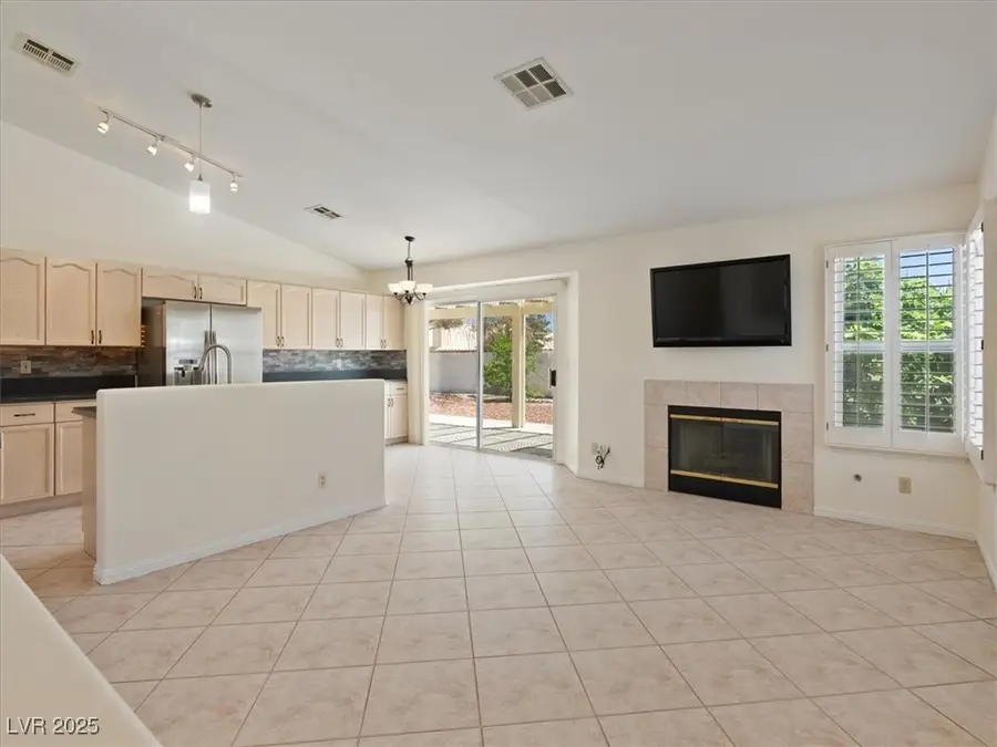 4323 Pageantry Falls Drive, North Las Vegas, NV 89031 - Image #3